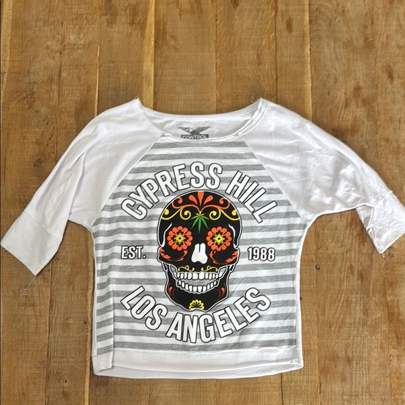 Other - White and Gray Long Sleeve Tee with Skull Graphic NWOT